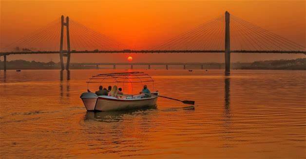 How to open a shop or stall at the Night Market in Prayagraj/Allahabad ?