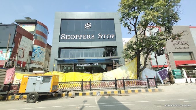 Shoppers Stop