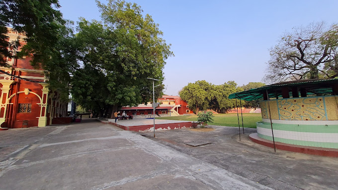 St. Mary's Convent Inter College  (Allahabad)